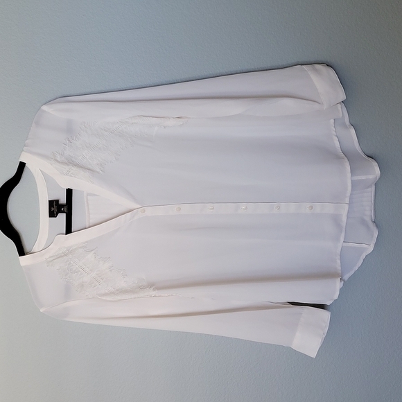 Worthington Petite Office large button down lace trim blouse - Picture 1 of 8
